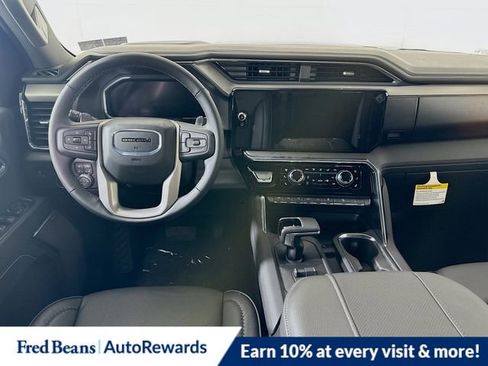 New 2026 GMC Sierra 1500 Denali w/ Denali Reserve Package image 16