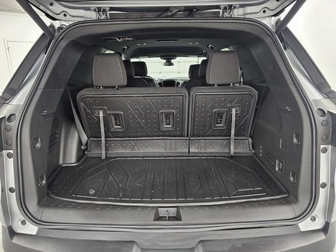 Used 2024 Chevrolet Traverse LT w/ LPO, Floor Liner Package AWD/4WD image 33