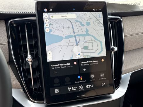 New 2026 Volvo XC90 B6 Ultra image 26