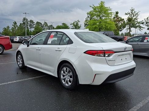 New 2026 Toyota Corolla LE FWD image 4