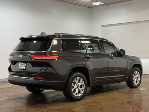 Used 2022 Jeep Grand Cherokee L Limited AWD/4WD image 4