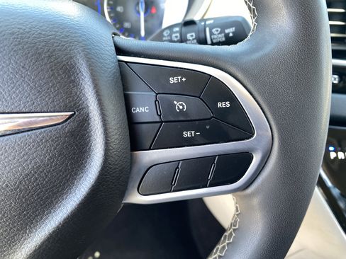 Used 2023 Chrysler Voyager LX FWD image 29