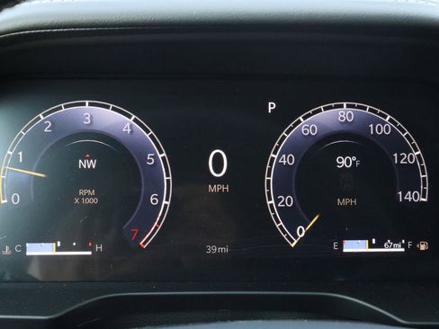 New 2025 Jeep Grand Cherokee Overland w/ Luxury Tech Group IV image 37