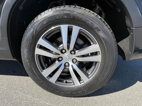 Used 2018 Honda Pilot EX image 20