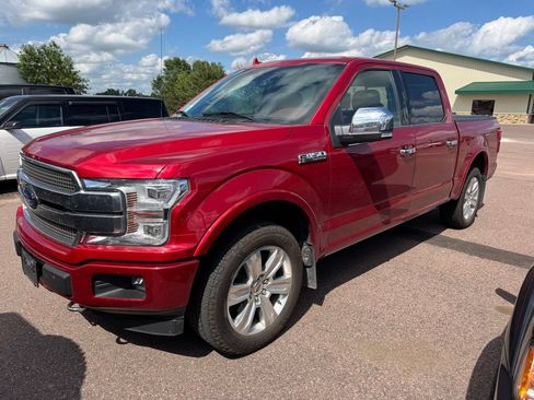 Used 2020 Ford F150 Platinum w/ Equipment Group 701A Luxury AWD/4WD image 4