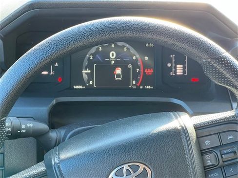 Used 2024 Toyota Tacoma TRD Sport image 16