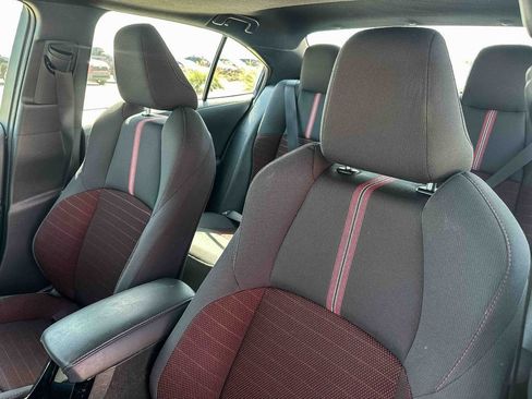 Used 2024 Toyota Corolla SE w/ SE Premium Package FWD image 13