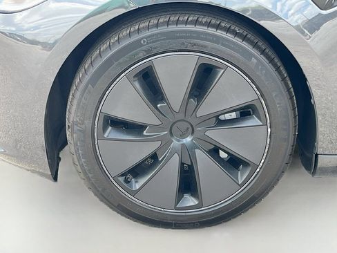 Used 2025 Tesla Model 3 Long Range RWD image 32