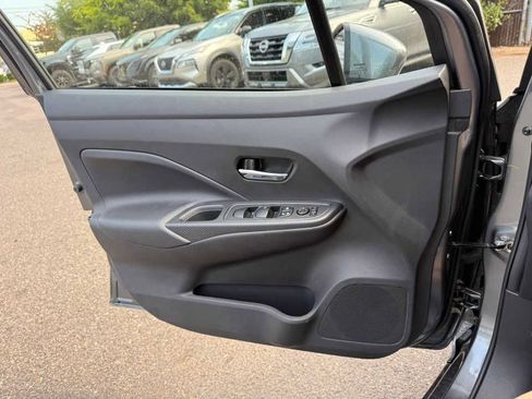 New 2025 Nissan Versa SV w/ Trunk Package image 19