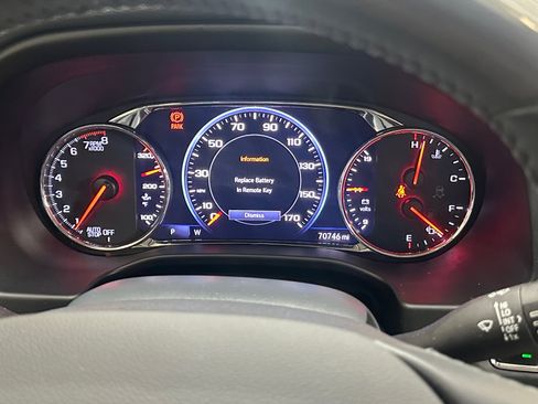 Used 2020 GMC Acadia Denali AWD/4WD image 20