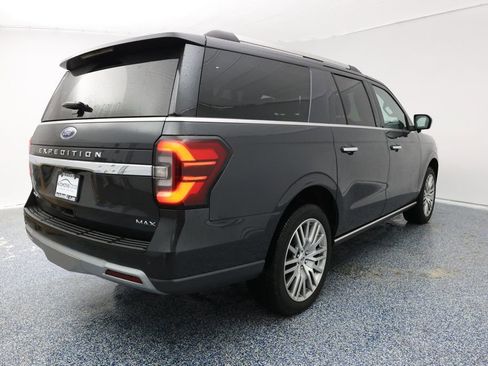 Used 2023 Ford Expedition Max Limited image 3