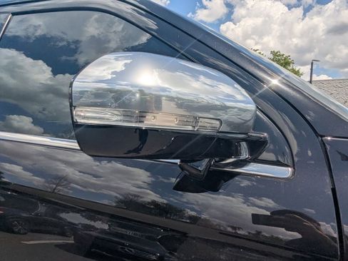 Used 2024 Ford Expedition Max Platinum image 24