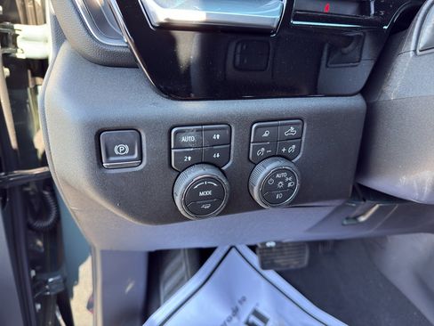 New 2026 Chevrolet Silverado 2500 LTZ w/ LTZ Convenience Package image 12