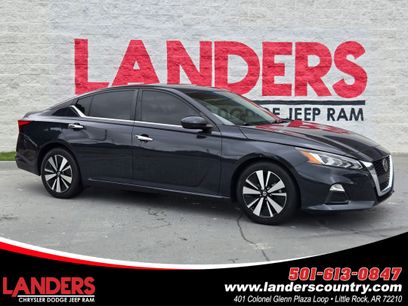 Used 2022 Nissan Altima 2.5 SV