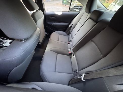 Used 2024 Toyota Corolla LE image 27
