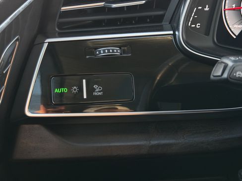 Used 2023 Audi Q7 3.0T Prestige w/ Prestige Package AWD/4WD image 35
