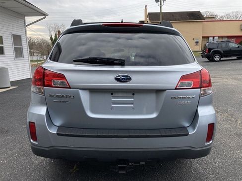Used 2014 Subaru Outback 2.5i Premium image 7