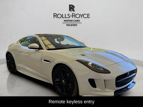 Used 2017 Jaguar F-TYPE S image 4
