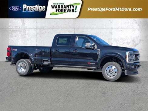 New 2026 Ford F450 Platinum w/ FX4 Off-Road Package image 1