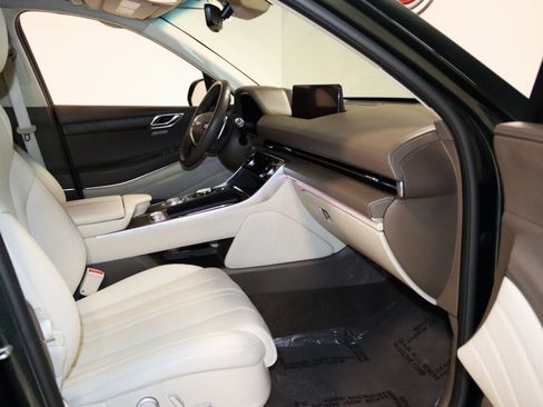 Used 2024 Genesis GV80 3.5T image 62