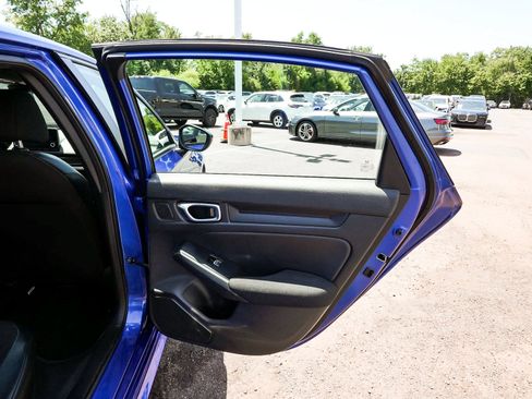 Used 2023 Honda Civic Sport image 14