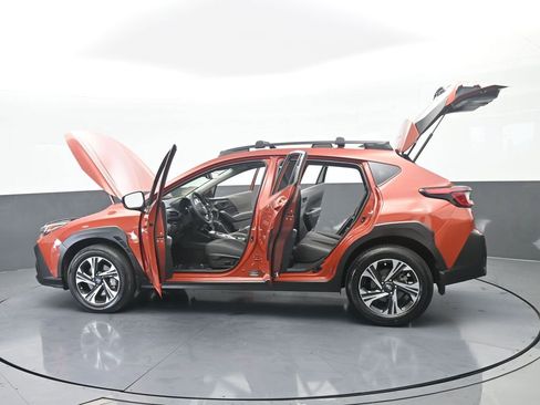 Used 2025 Subaru Crosstrek 2.0i Premium AWD/4WD image 75