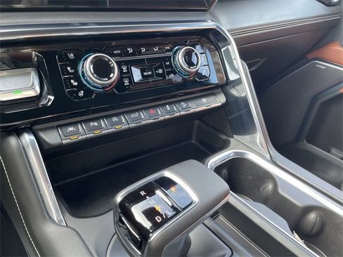 Used 2024 GMC Sierra 1500 Denali Ultimate image 23