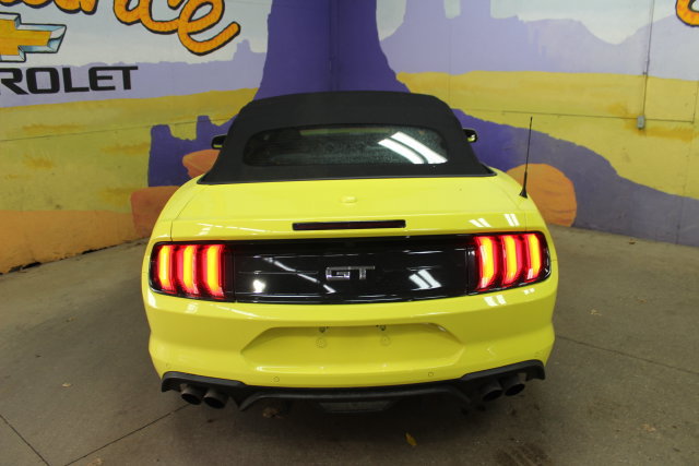 Used 2021 Ford Mustang GT Premium w/ GT Performance Package RWD image 7