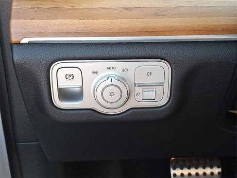 Certified 2024 Mercedes-Benz GLS 450 4MATIC w/ AMG Line Exterior image 28