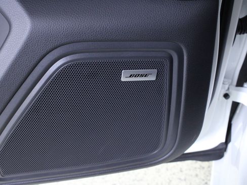 Used 2022 Porsche Macan AWD/4WD image 20