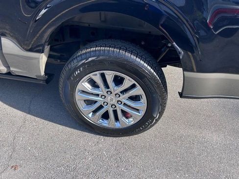 New 2025 Ford F150 King Ranch w/ FX4 Off-Road Package image 8