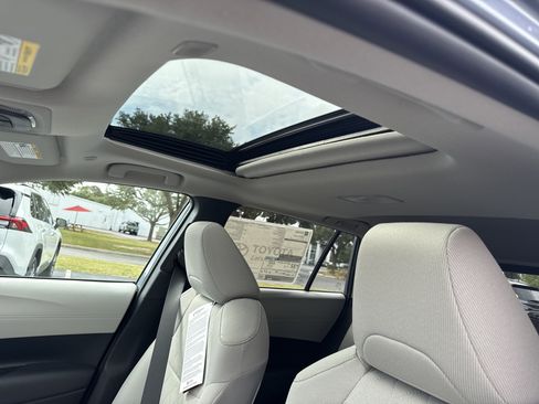 New 2026 Toyota Corolla Cross LE w/ Moonroof Package FWD image 16
