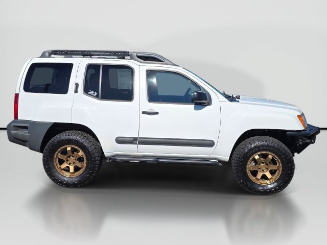 Used 2015 Nissan Xterra PRO-4X w/ Pro-4x Leather Package AWD/4WD image 6