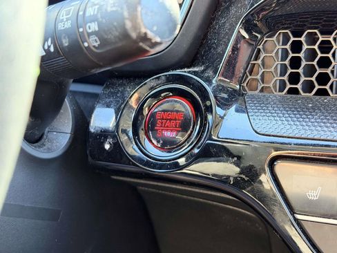 Used 2025 Honda CR-V EX-L image 9