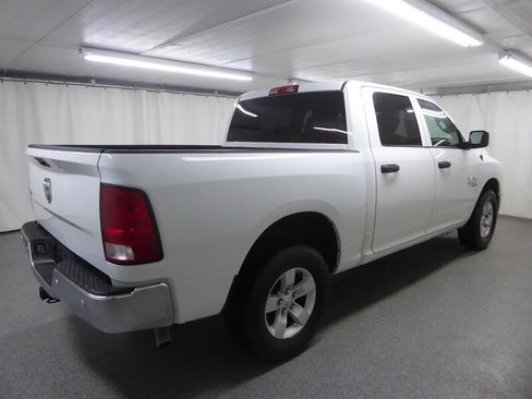 Used 2022 RAM 1500 Classic SLT w/ Electronics Group AWD/4WD image 6