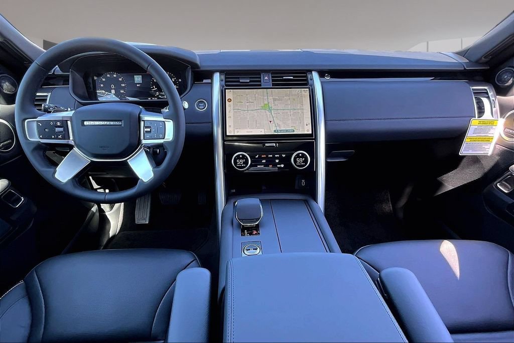 New 2026 Land Rover Discovery S AWD/4WD image 5