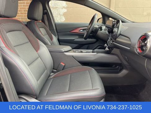 Certified 2024 Chevrolet Equinox EV RS image 25