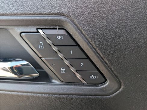 New 2026 Chevrolet Colorado ZR2 image 16