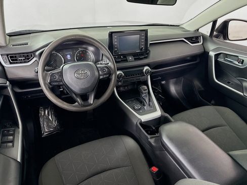 Certified 2022 Toyota RAV4 XLE w/ Convenience Package AWD/4WD image 19
