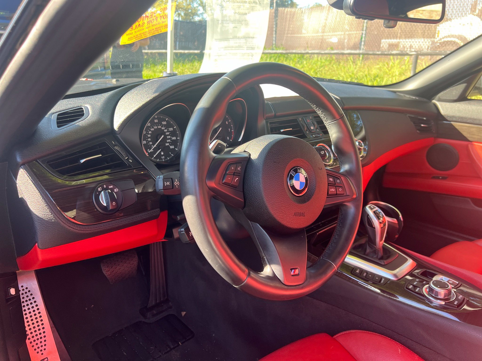 Used 2015 BMW Z4 sDrive35i RWD image 11