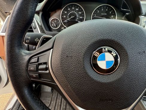 Used 2017 BMW 330i Gran Turismo xDrive image 15