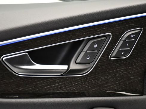 New 2026 Audi Q8 Premium Plus image 34