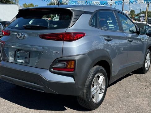 Used 2021 Hyundai Kona SE AWD/4WD image 3