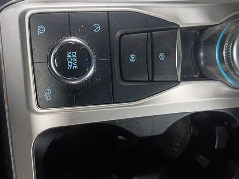 Used 2023 Ford Explorer XLT w/ Equipment Group 202A image 39