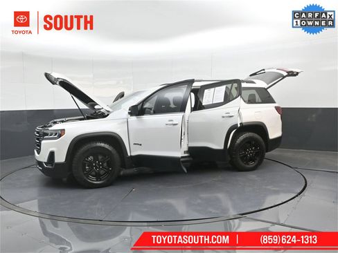 Used 2022 GMC Acadia AT4 w/ Technology Package image 50