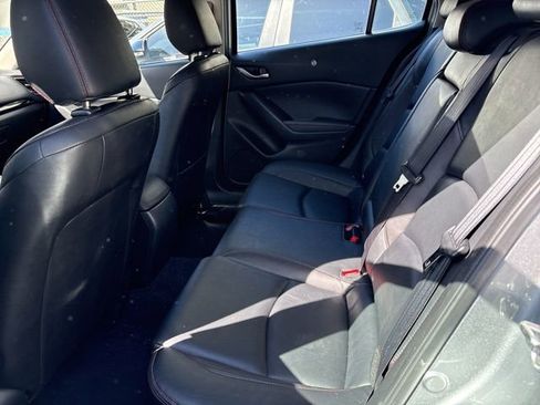 Used 2015 MAZDA MAZDA3 i Grand Touring image 8