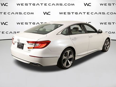 Used 2018 Honda Accord Touring image 45
