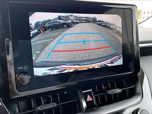 Used 2024 Toyota Corolla LE image 20