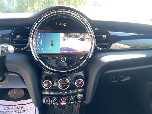Used 2023 MINI Cooper S image 17