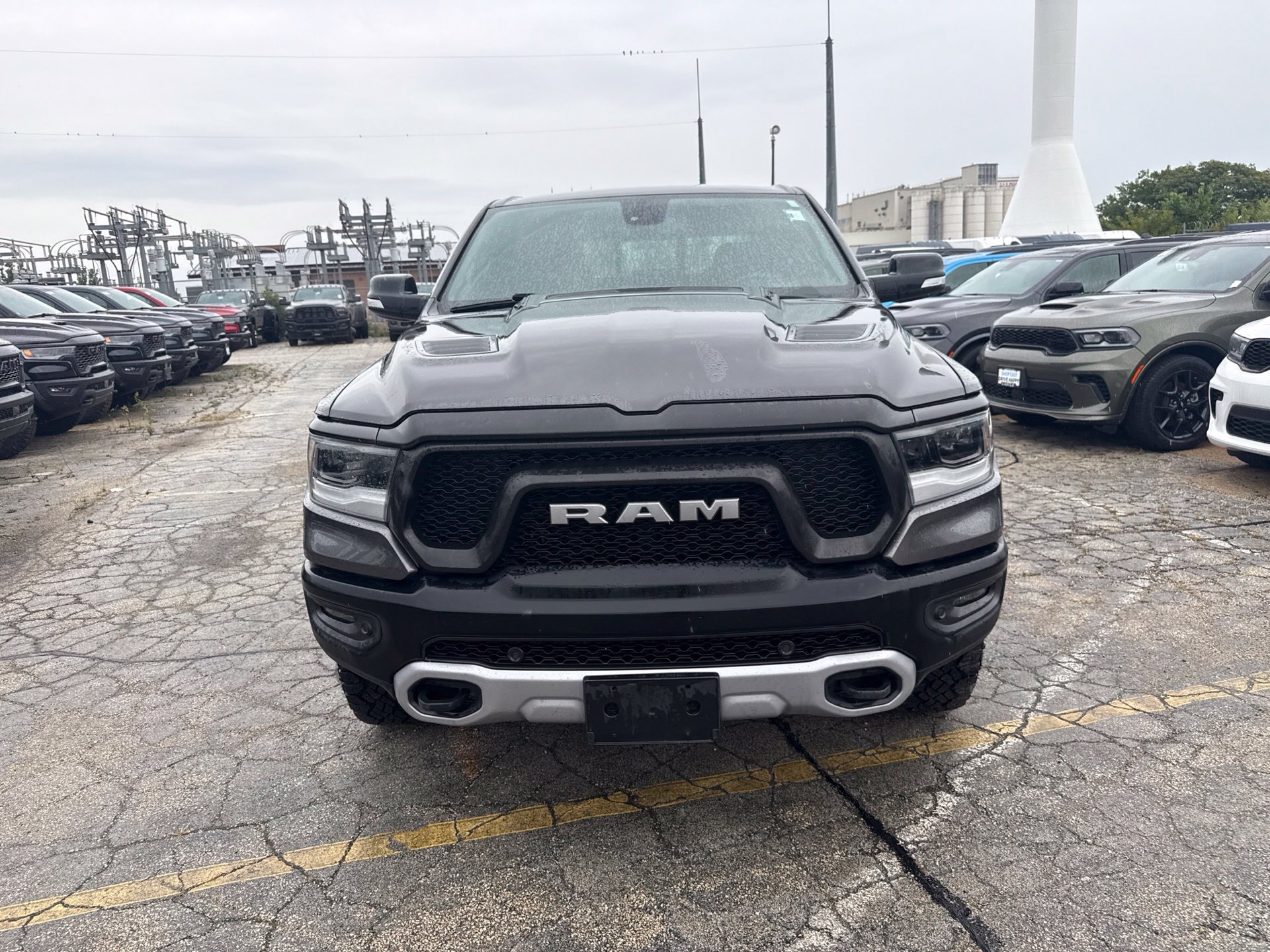 Used 2019 RAM 1500 Rebel w/ Rebel Level 2 Equipment Group AWD/4WD image 2